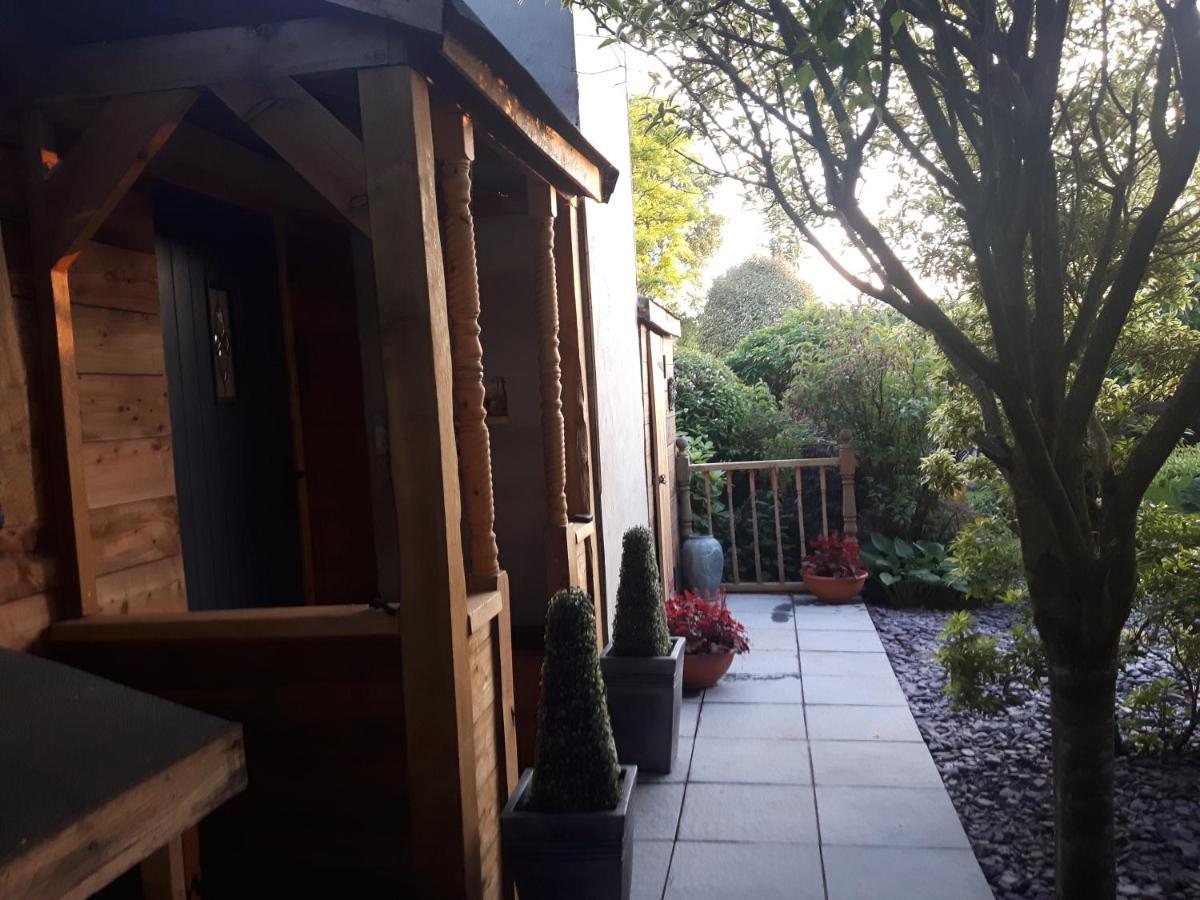 Ever Wanted To Go Off Grid Then This Is For You Sutton Coldfield Kültér fotó